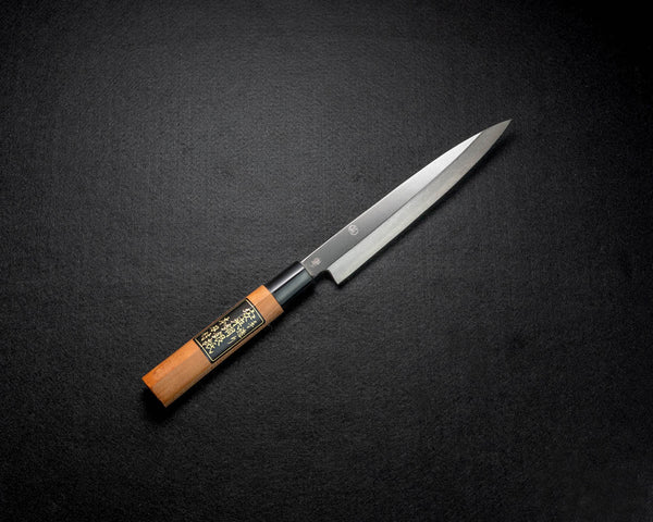 JINZABUROU Ginshikou Kasumitogi Syoubu（Sakura wood handle）210mm